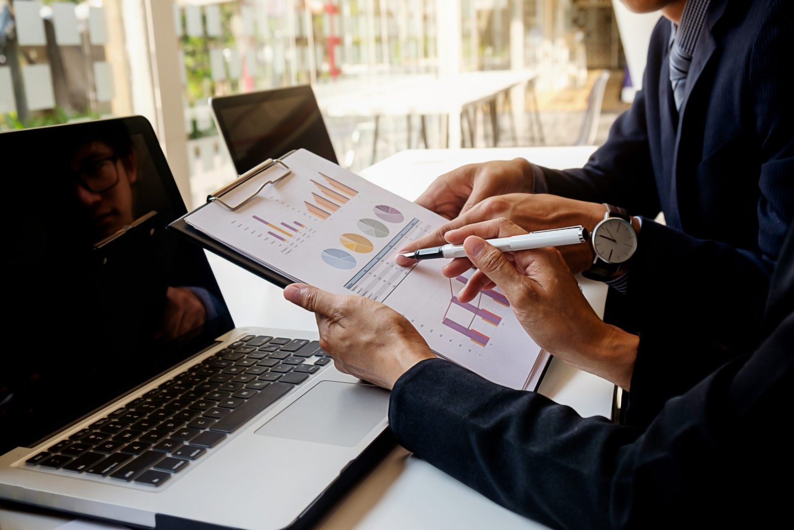 Finance Businessman Success Person Workplace Accounting — ProSansaar