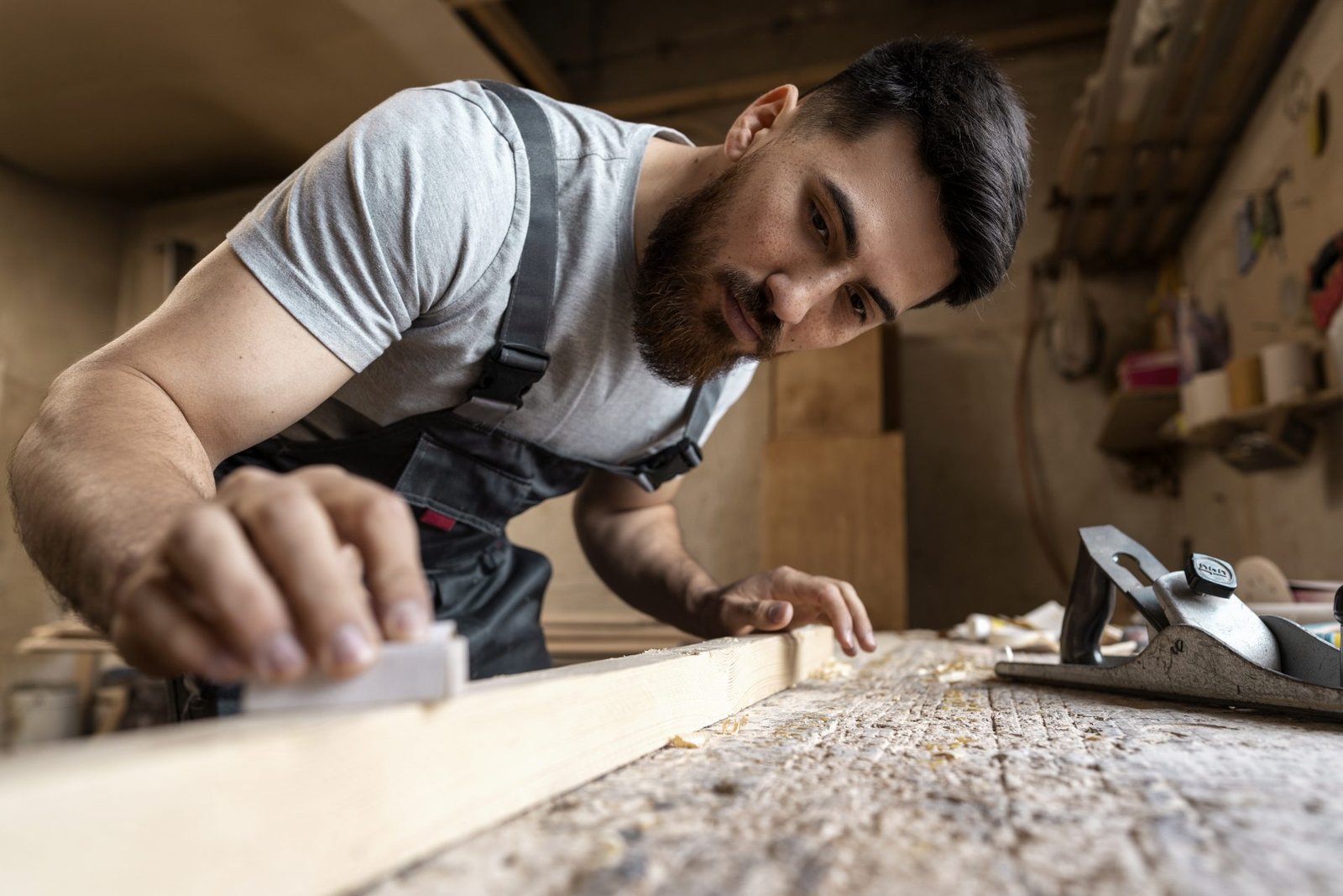 Carpenter Cutting Mdf Board Inside Workshop — ProSansaar